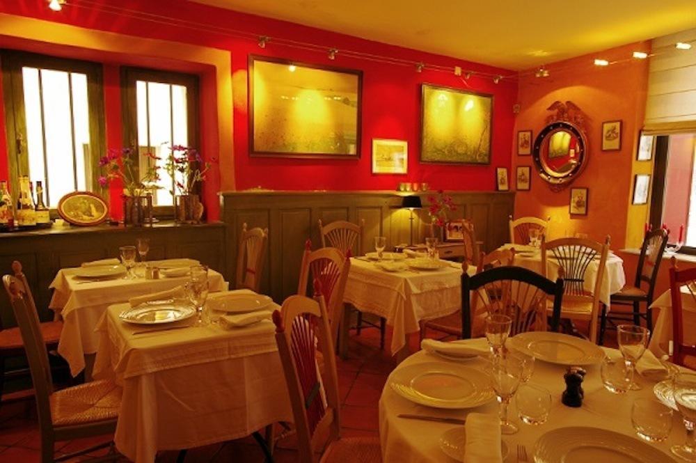 Uzès La Petite Hostellerie المظهر الخارجي الصورة